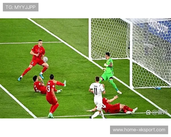 孙兴慜外脚背分球精准无比,助力热刺再创辉煌 孙兴慜外脚背分球精准无比,助力热刺再创辉煌